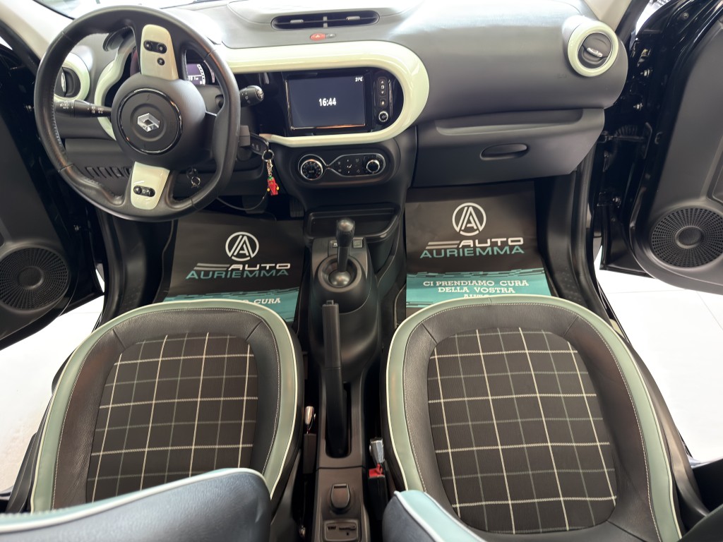 RENAULT TWINGO 1000 TWINAMIC PARISIENNE MOLTO BELLA